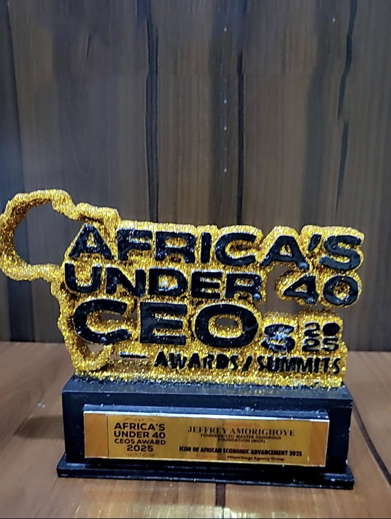 The CEO Under 40s South Africa Award Plaque